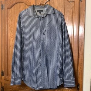 Banana Republic classic fit men’s M dress shirt